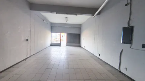 Retail-Unit-To-Rent-in-Heriotdale (2)